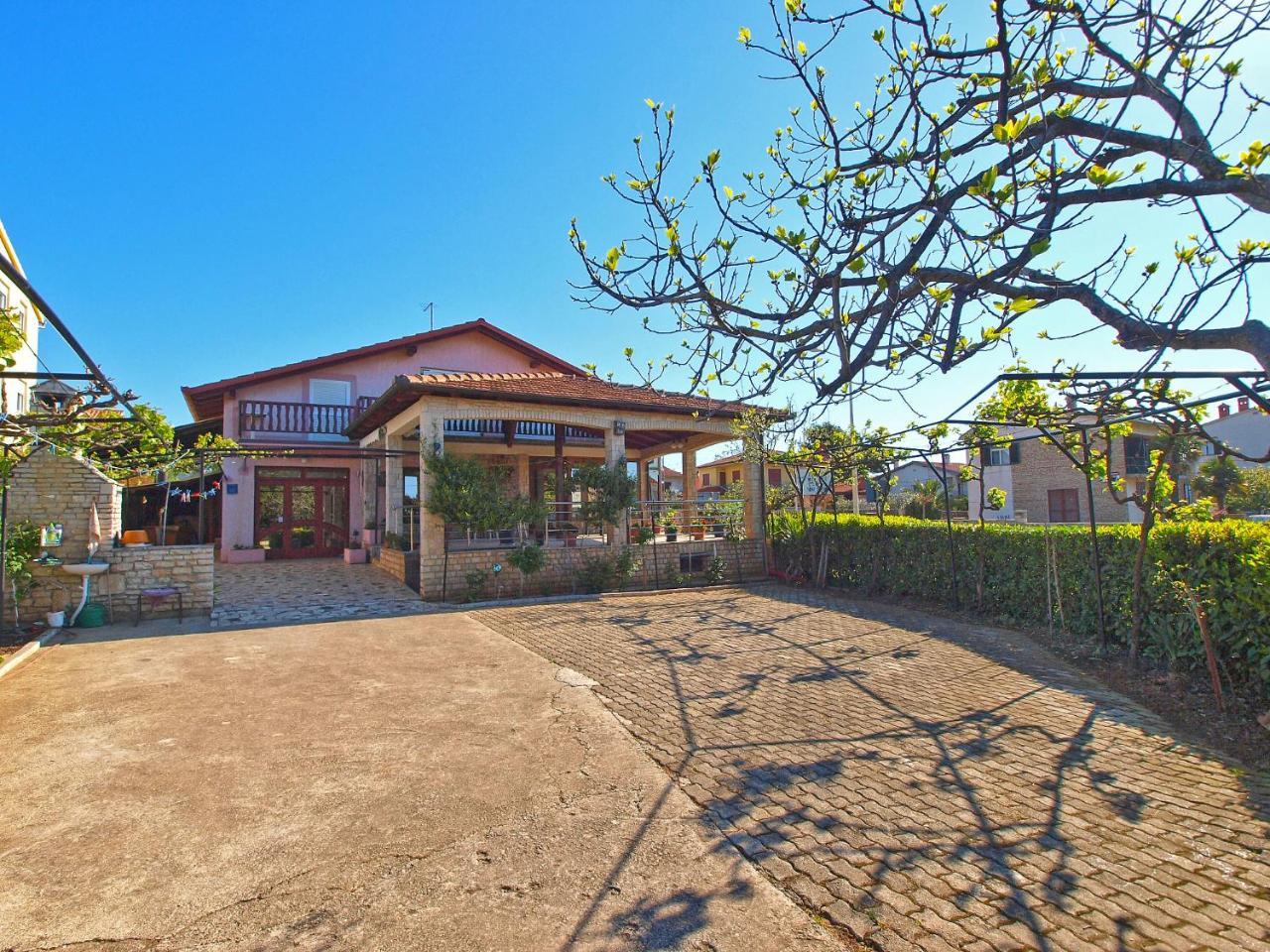 Rooms Antun 1238 Medulin Exterior photo